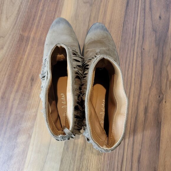 Altar'd State Free Spirit Fringe Women's Size 8 Ankle Booties Brown Tan - Picture 7 of 8